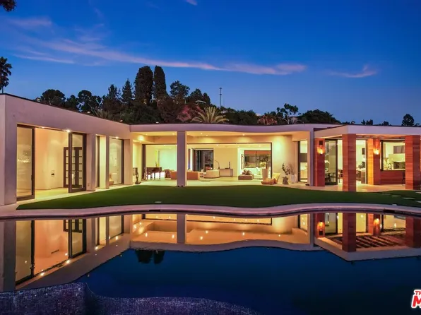 455 Castle Pl, Beverly Hills, CA 90210