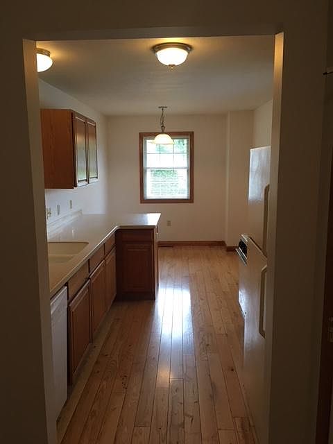 1st image of 6124 Glen Eagles Dr