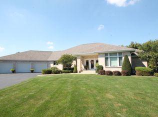 10828 Shaw Rd, Rockford, IL 61114