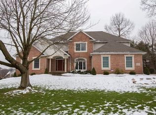 6842 Mapleridge Cir NW, Canton, OH 44718