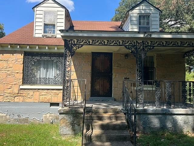 1st image of 1006 Wichita Ave