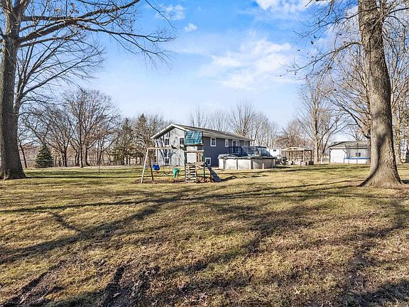 5th image of 5980 North Lilly Lane