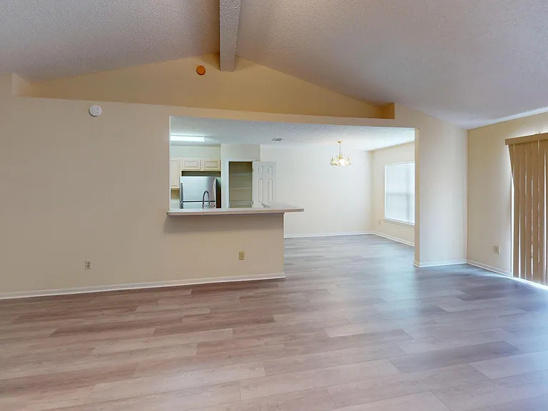 2484 Glade Springs Dr — Photo 8