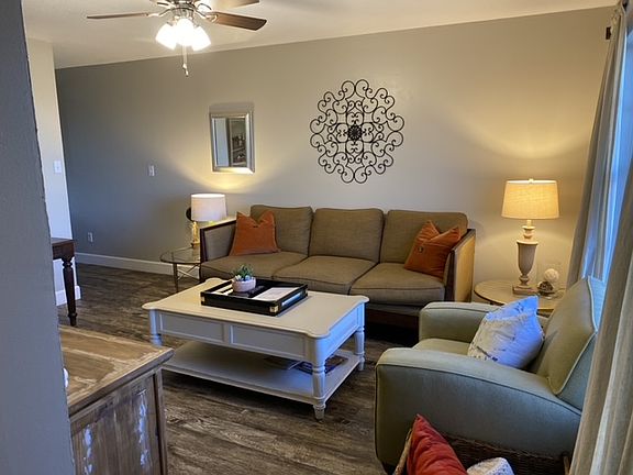 3rd image of 1307 Sherry Ln #A
