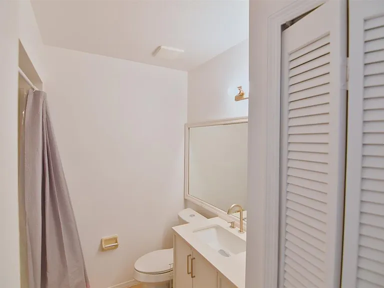 72 Lakepointe Cir — Photo 48