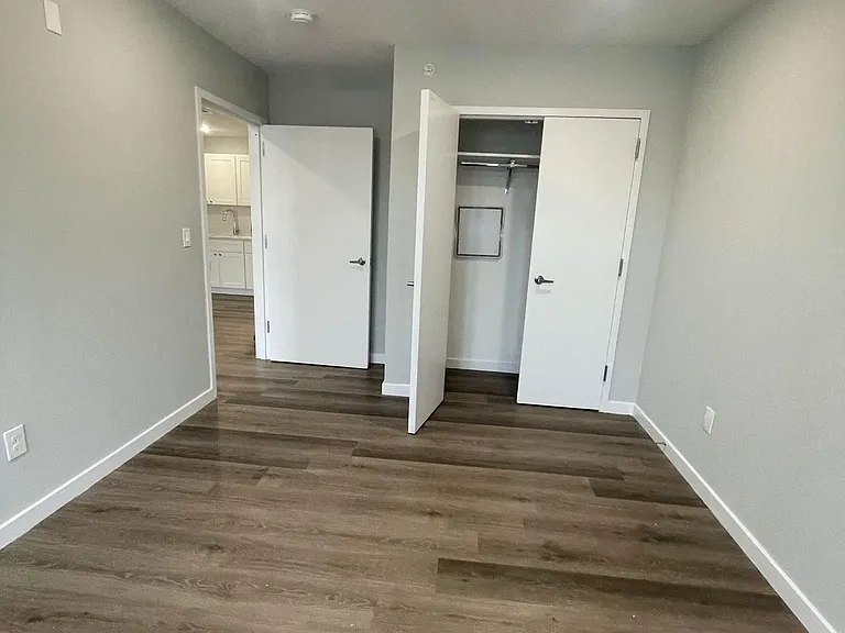 223-225 Rosa Parks Blvd #405 — Photo 7