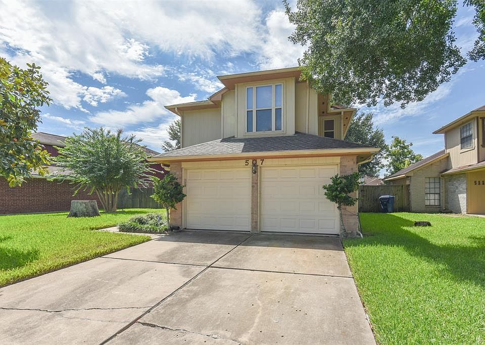 1st image of 507 Foxglove Dr
