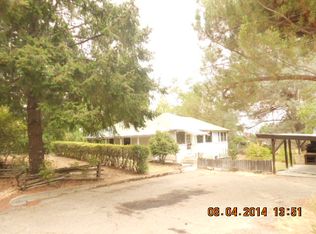 8686 Center St, Mokelumne Hill, CA 95245