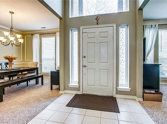 3rd image of 2105 Tarrant Ln