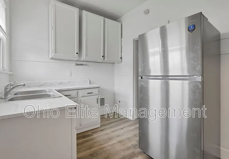 29 S Terrace Ave — Photo 13