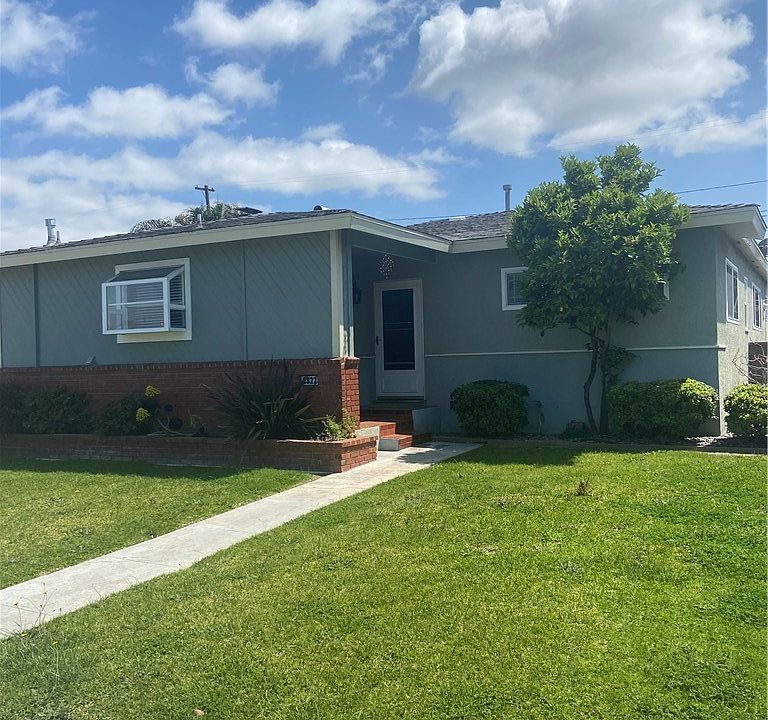 1st image of 2822 Onrado St
