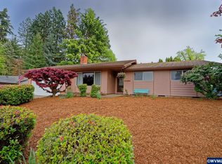 1050 Windemere Dr NW, Salem, OR 97304