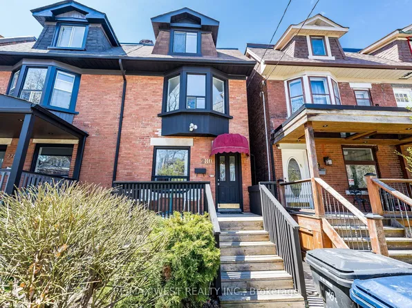 280 Saint Clarens Ave #3, Toronto, ON M6H 3W3