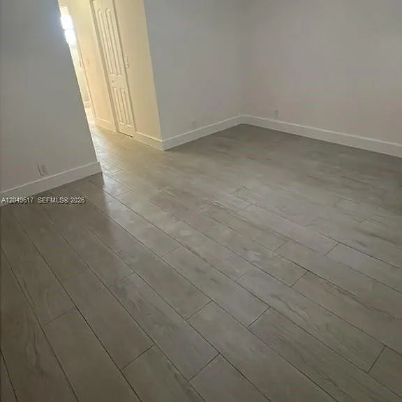 900 NE 12th Ave #703 — Photo 18