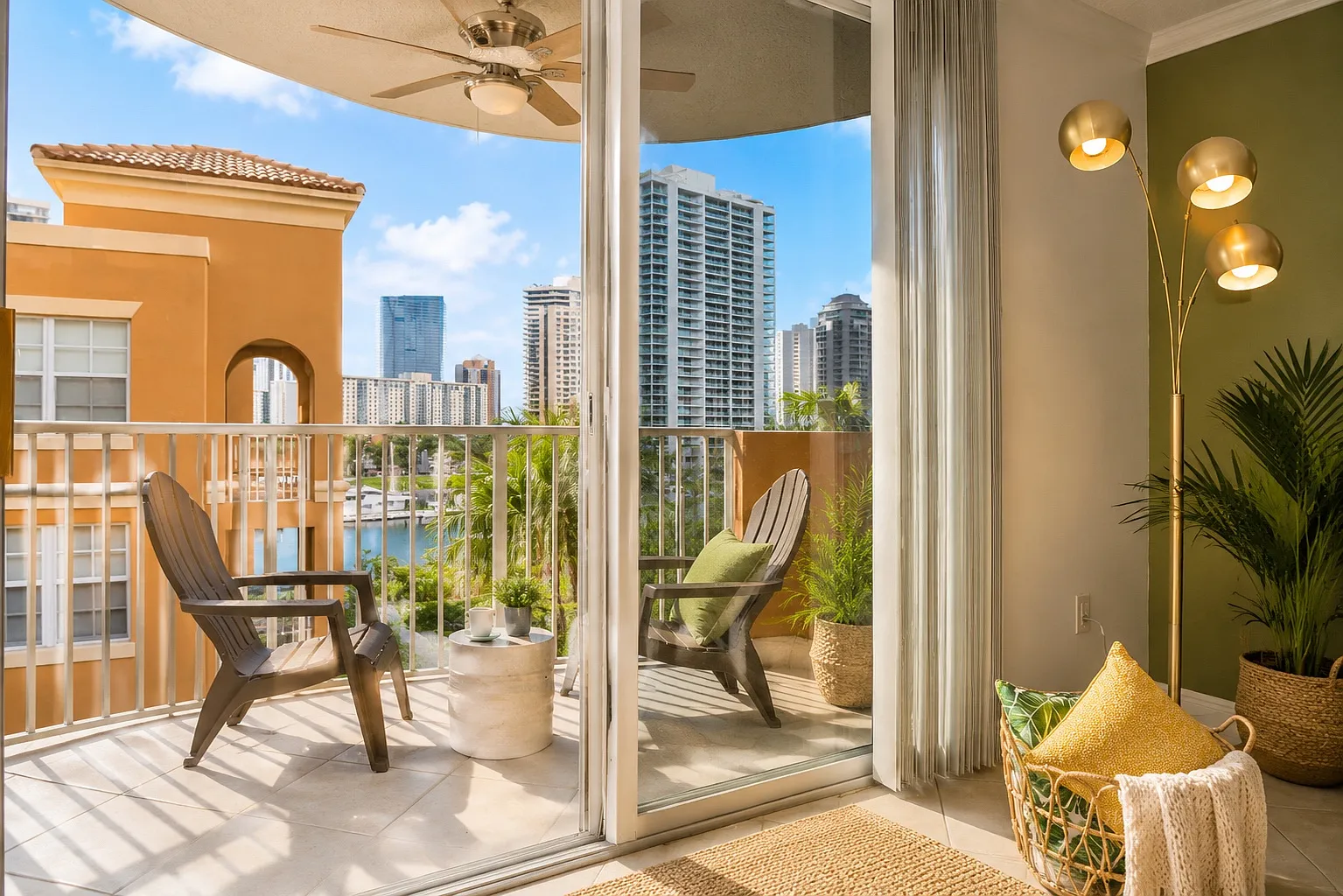 1 bed, 980 sqft, $3,800 — Photo 1