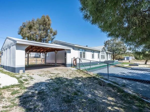 1525 Tearose Ln, Jacumba, CA 91934