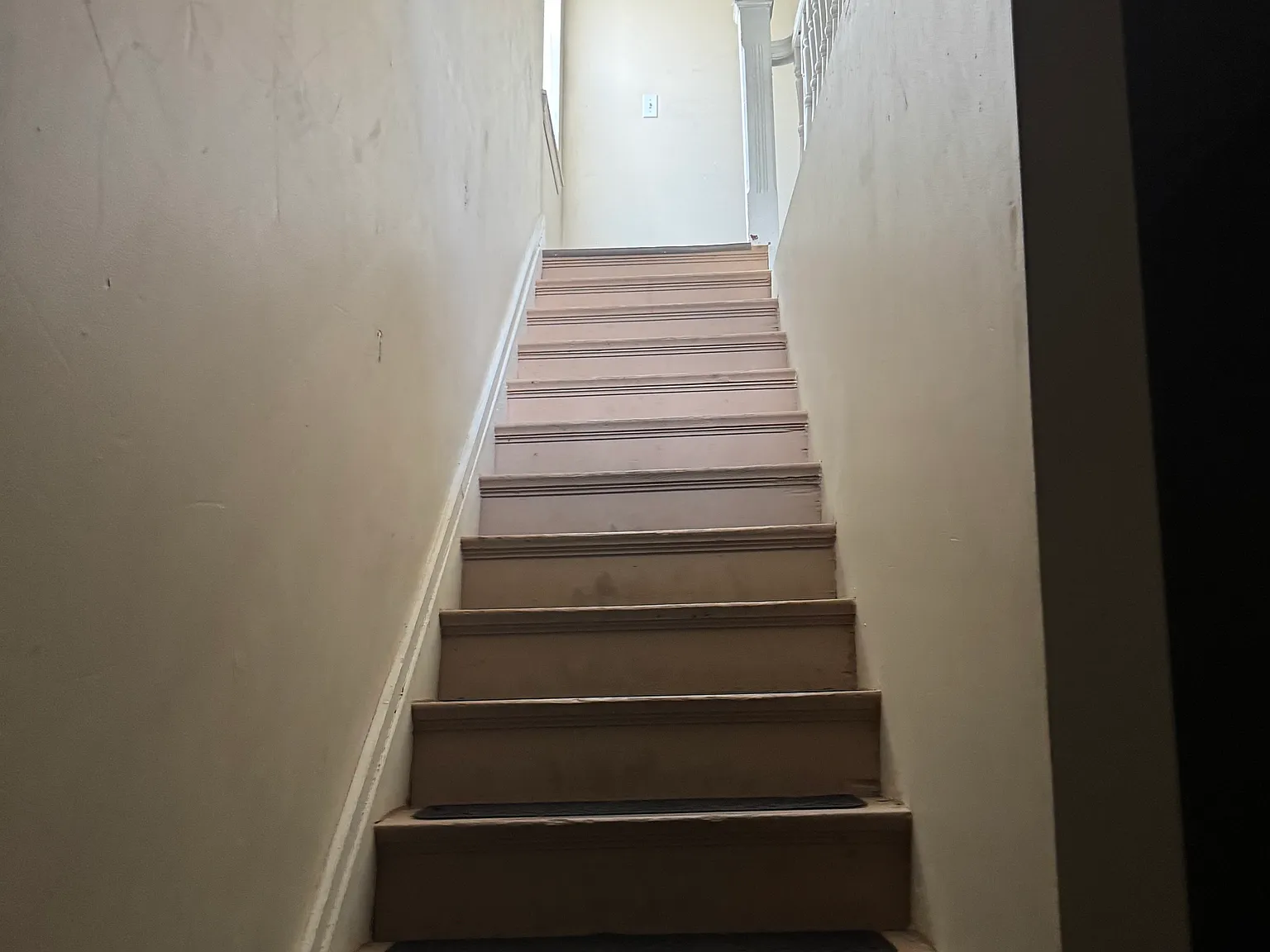 1 bed, 800 sqft, $1,000 — Photo 2