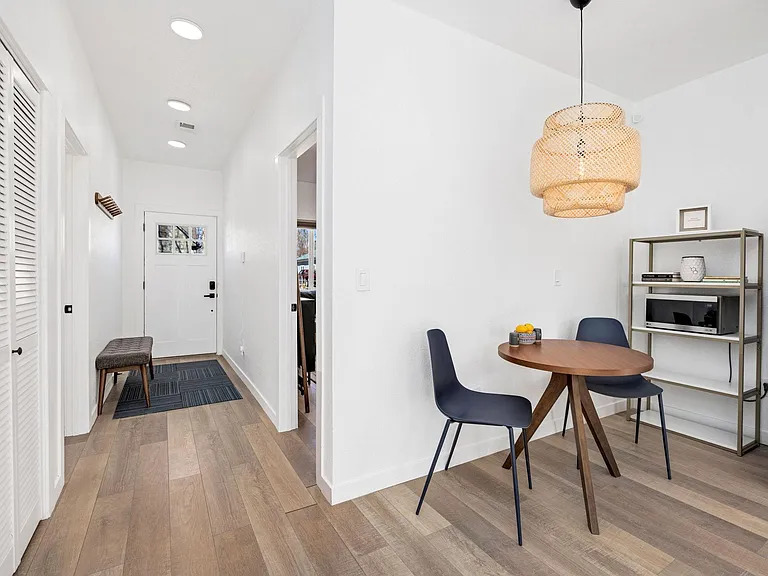 404 N Grant Ave — Photo 11
