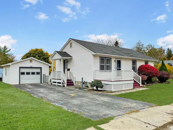 56 Barlow Street, St. Albans City, VT 05478