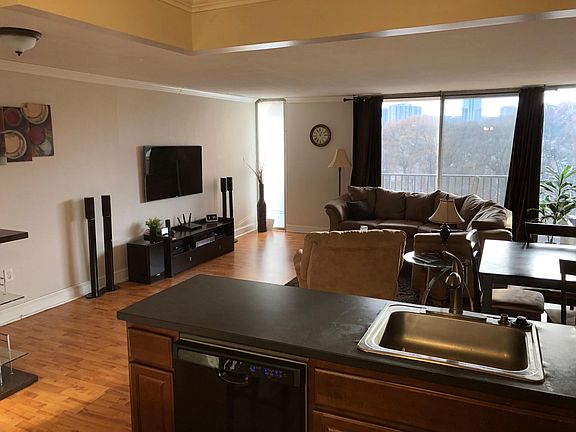 2nd image of 4600 S 4 Mile Run Dr APT 622