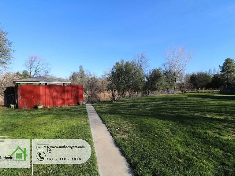 8807 Deschutes Rd — Photo 42