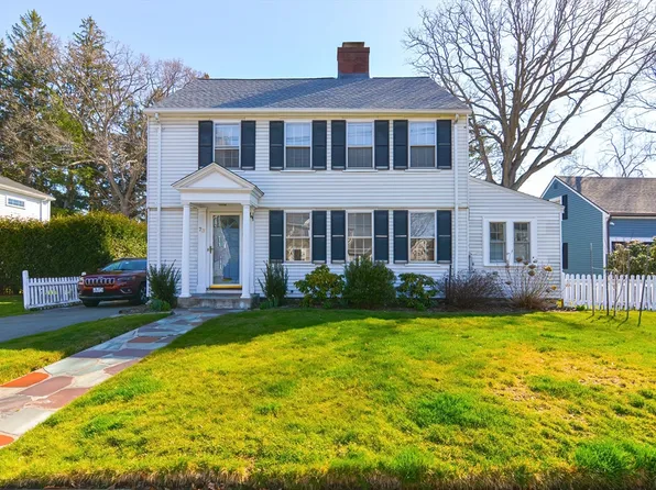 73 Ardsmoor Rd, Melrose, MA 02176