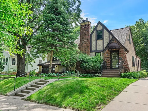 947 Stryker Ave, West Saint Paul, MN 55118