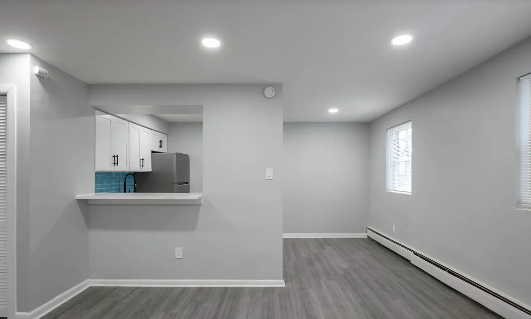 2 bed, 800 sqft, $1,800 — Photo 4