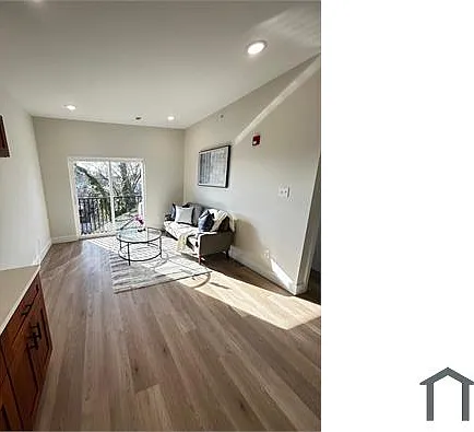 2 bed, 800 sqft, $1,600 — Photo 4