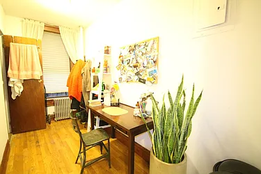 Rented by Dynamik Realty