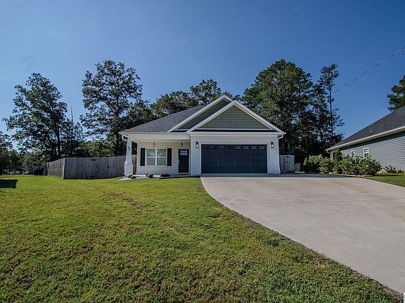 4th image of 68 Deerfield Ln