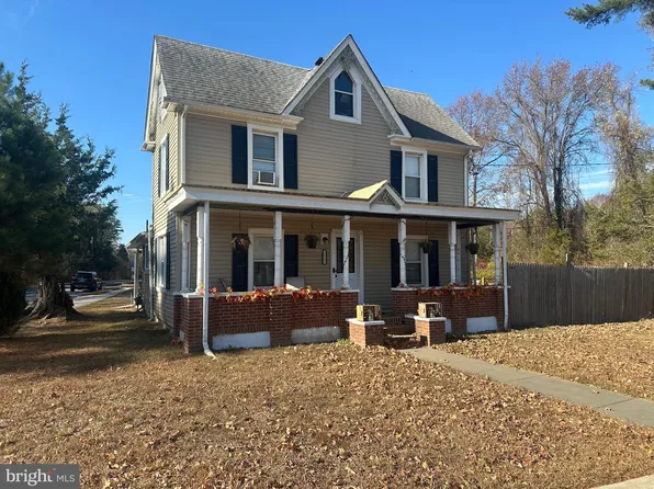 1511 E Buckshutem Rd, Millville, NJ 08332
