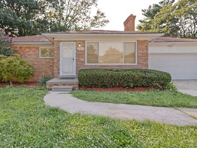 23805 Johnston Ave, Eastpointe, MI, 48021