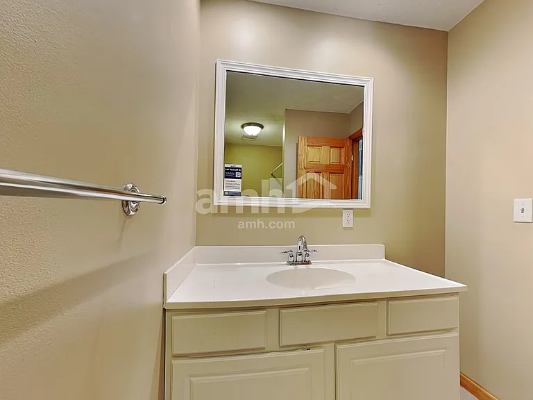 715 Justin Ct — Photo 15