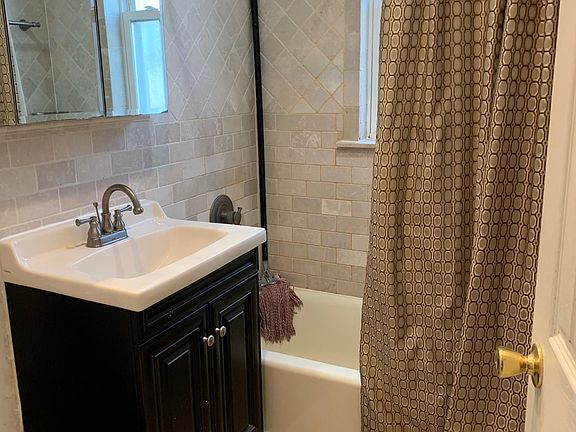 5th image of 279 Revere Ave #2