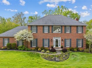 5601 Greenmont Pl, Vienna, WV