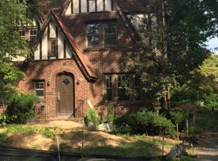 1289 Hudson Rd, Teaneck, NJ 07666