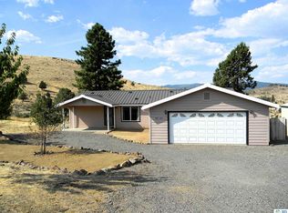 697-775 Hidden Hills Dr, Susanville, CA 96130