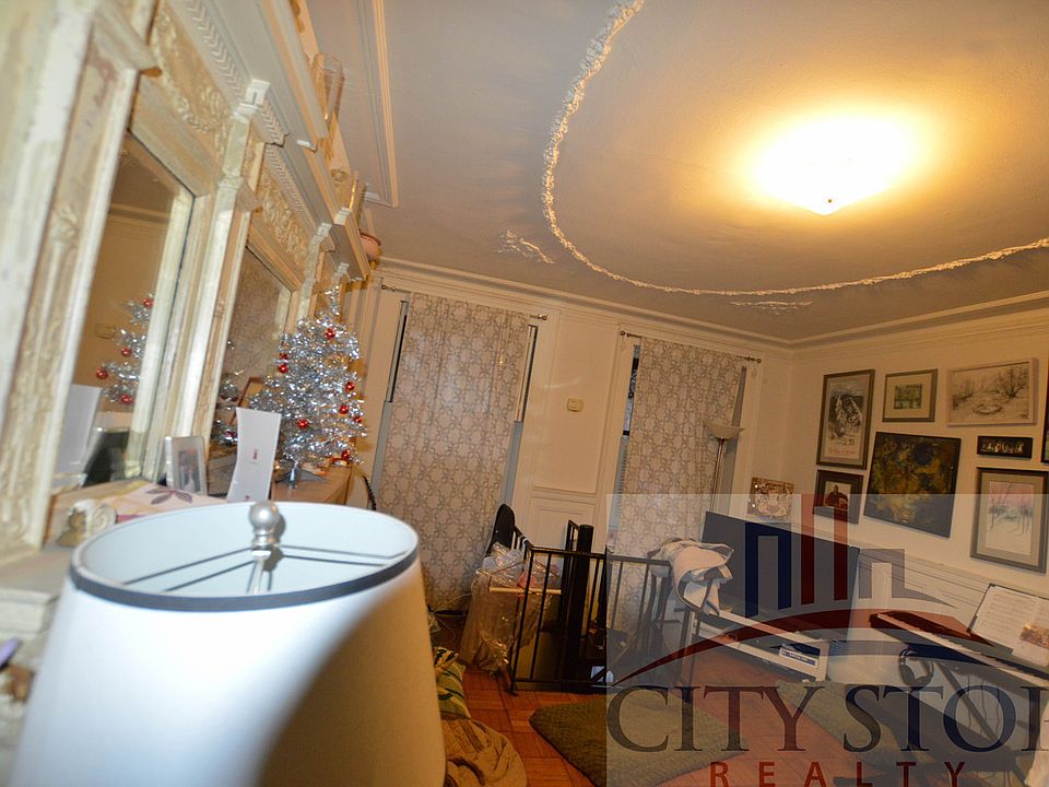 2nd image of 35 W 69th St APT 1f