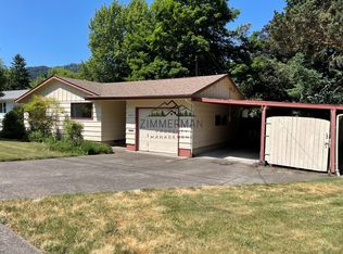4910 Whiteaker St, Eugene, OR 97405