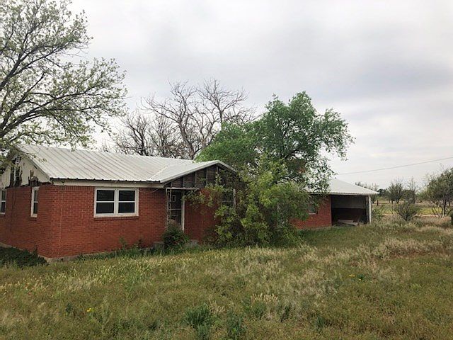 2nd image of 1802 E Old Colorado City Hwy