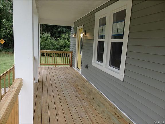 2nd image of 2601 Hussey Ln