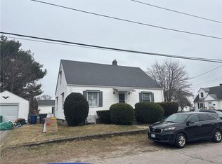 124 Welfare Ave, Warwick, RI 02888