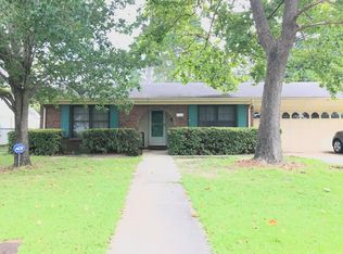 903 Dixie Dr, Dothan, AL 36301