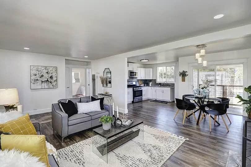 1st image of 3925 Natoma Way