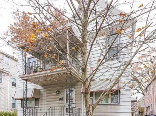 1910 Coltman Rd, Cleveland, OH