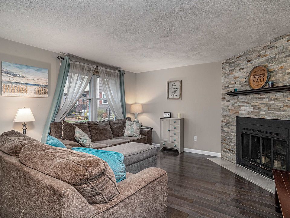 16 Stonegate Lane, Derry, NH 03038 Zillow