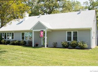 1619 N End Rd, Deltaville, VA 23043