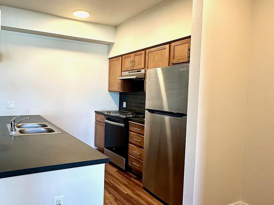 1st image of 4265 E Poleline Ave #107