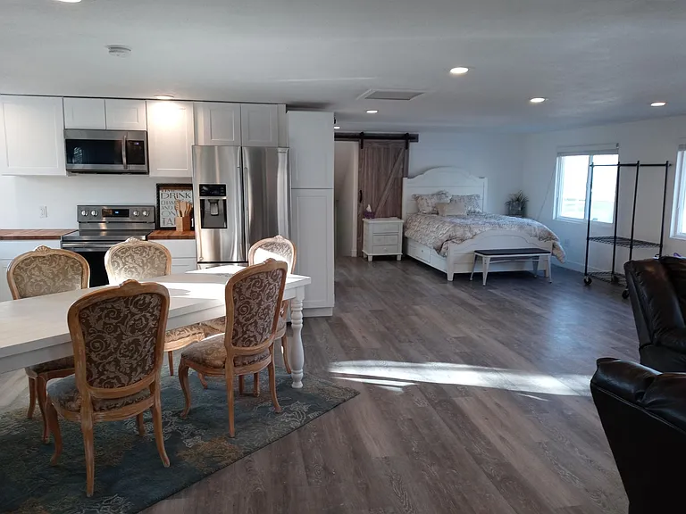 3110 E Coronet Dr — Photo 5